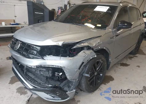 2022 Volkswagen Tiguan 2.0T Se R-Line Black из США, поврежденный, VIN 3VV8B7AX6NM165722